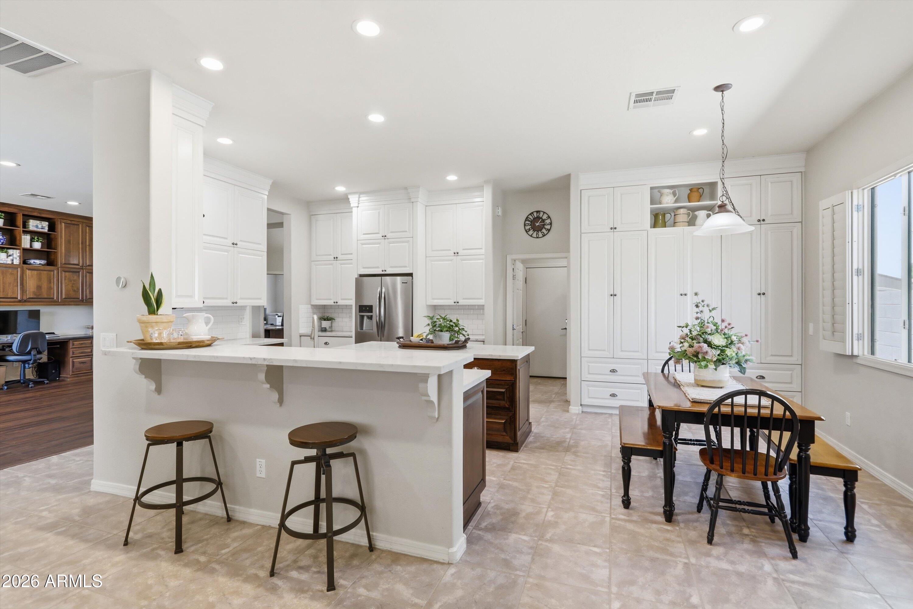 14043 N 90TH Drive, Peoria, AZ 85381