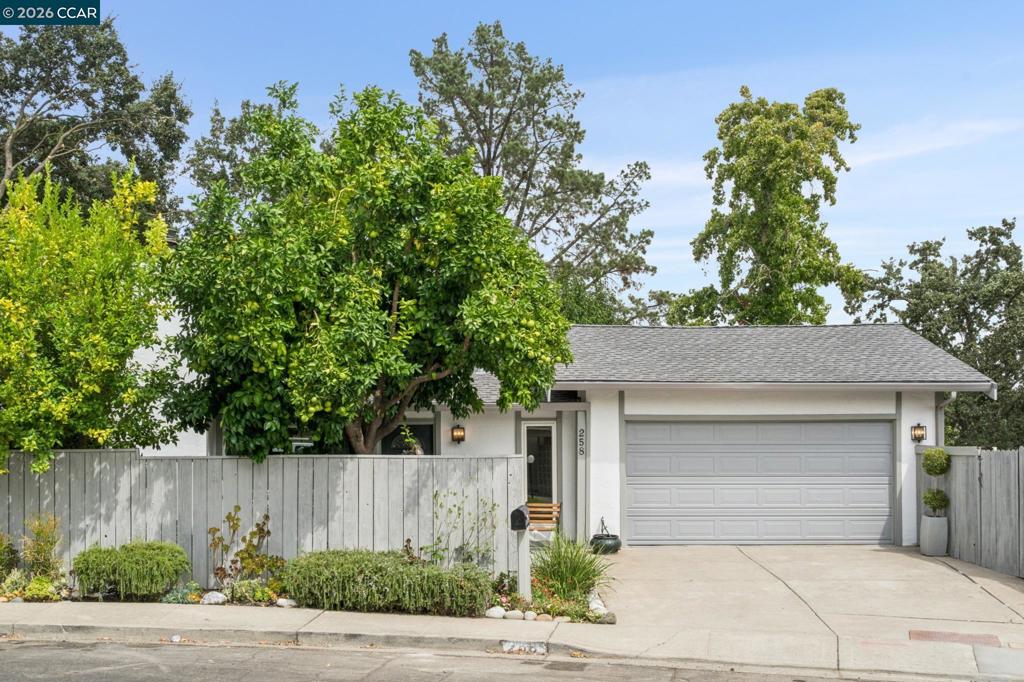 258 Barnett Ter