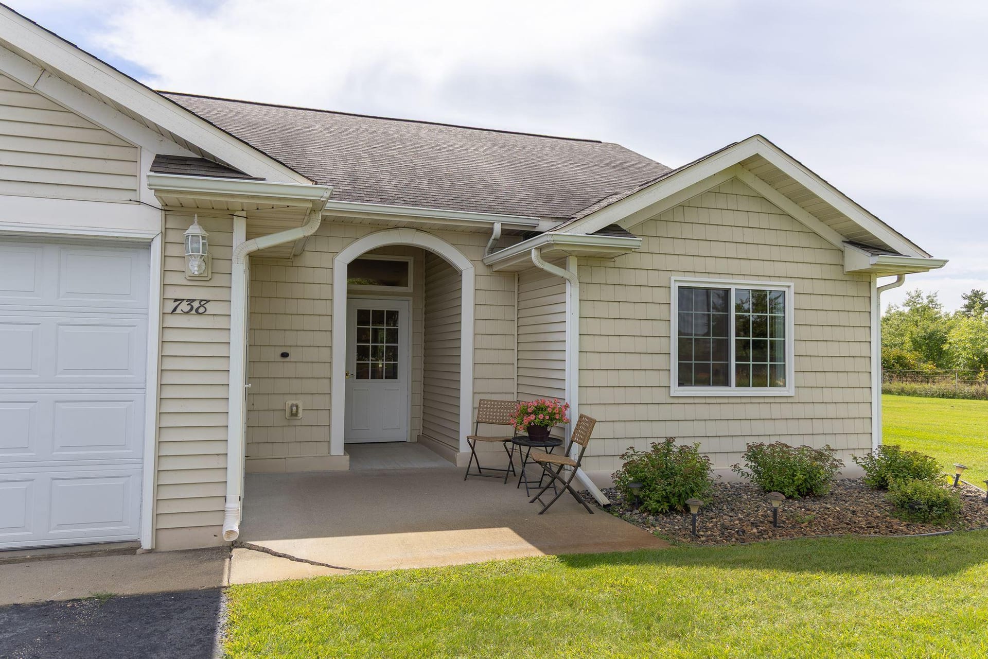 738 35th Street NW, Bemidji, MN 56601