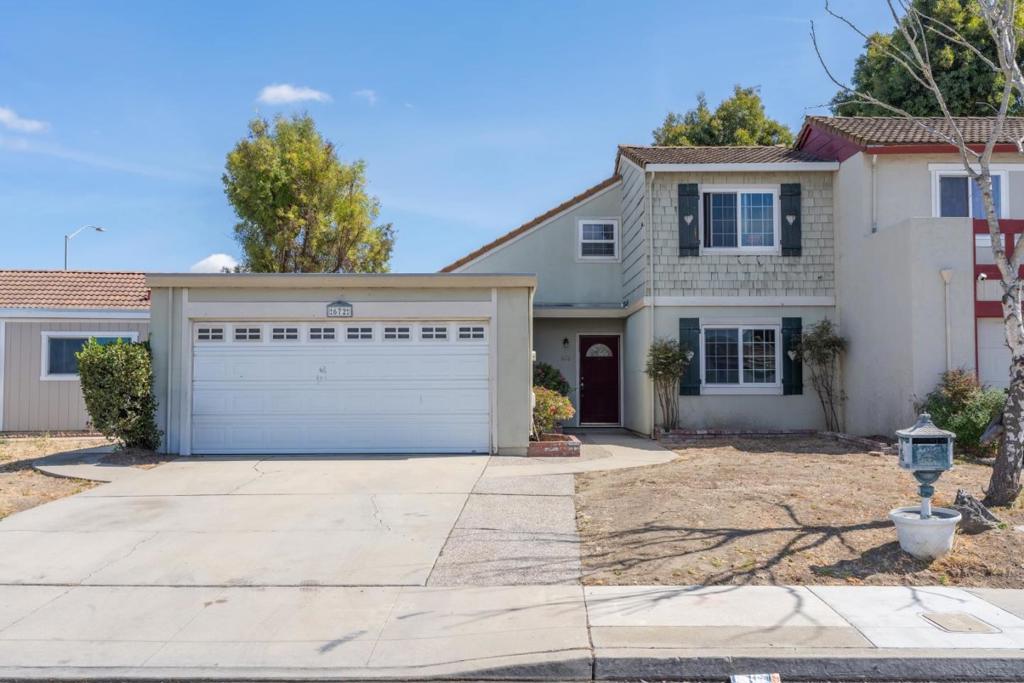 672 Alvarado Court