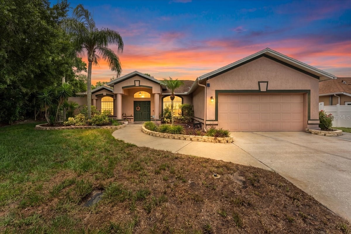 22804 WILLOW LAKES DRIVE
