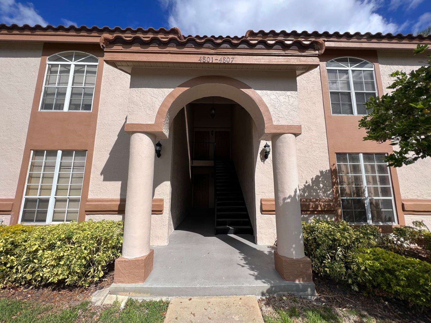 4803 NORMANDY PLACE 201