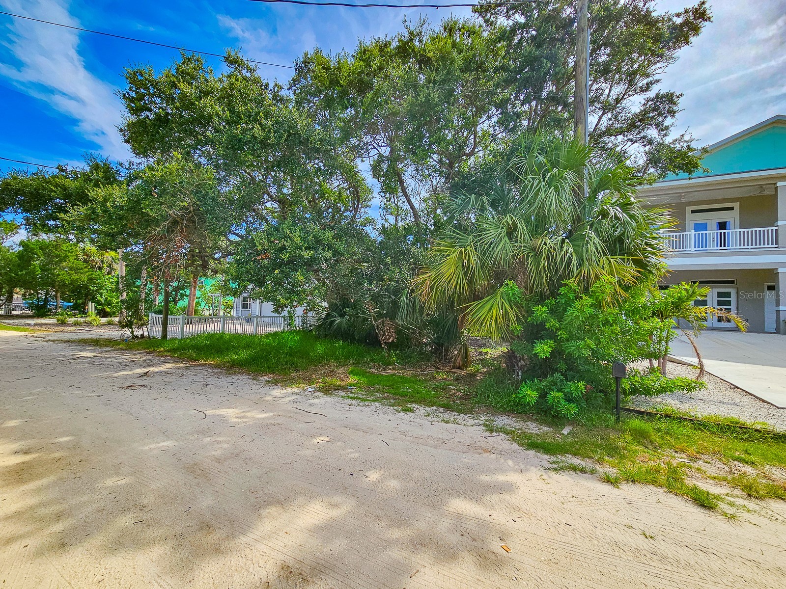2721 S JOHN BULL STREET