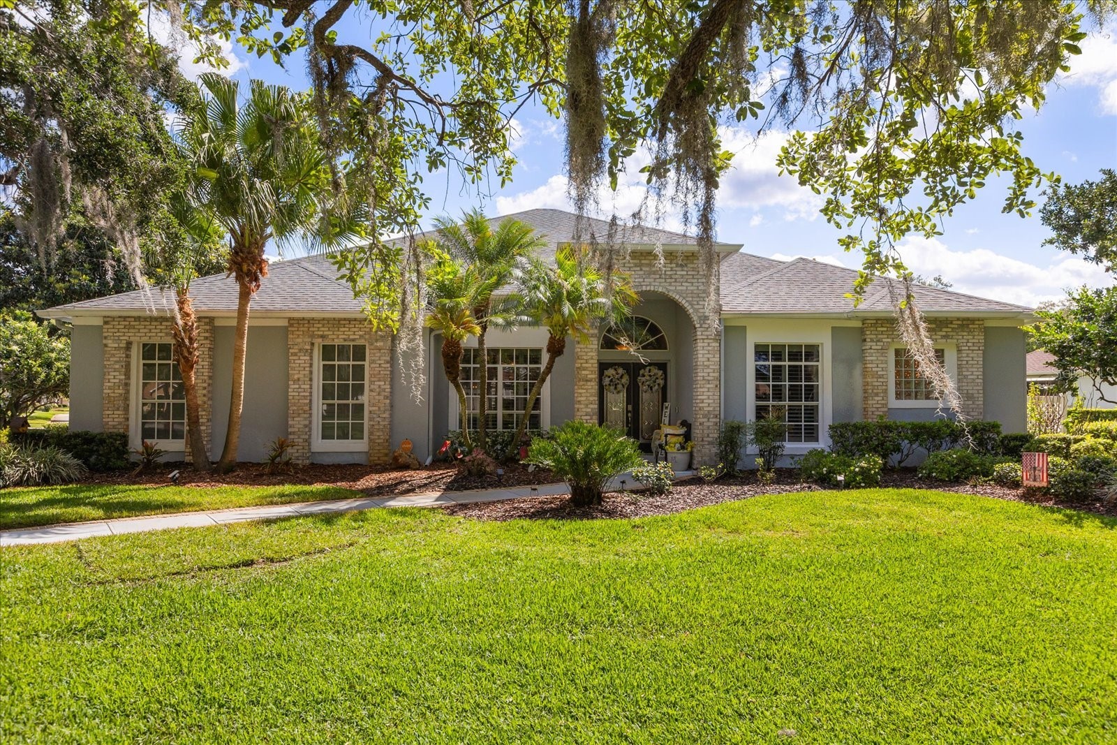 5222 HAMMOCK POINTE COURT