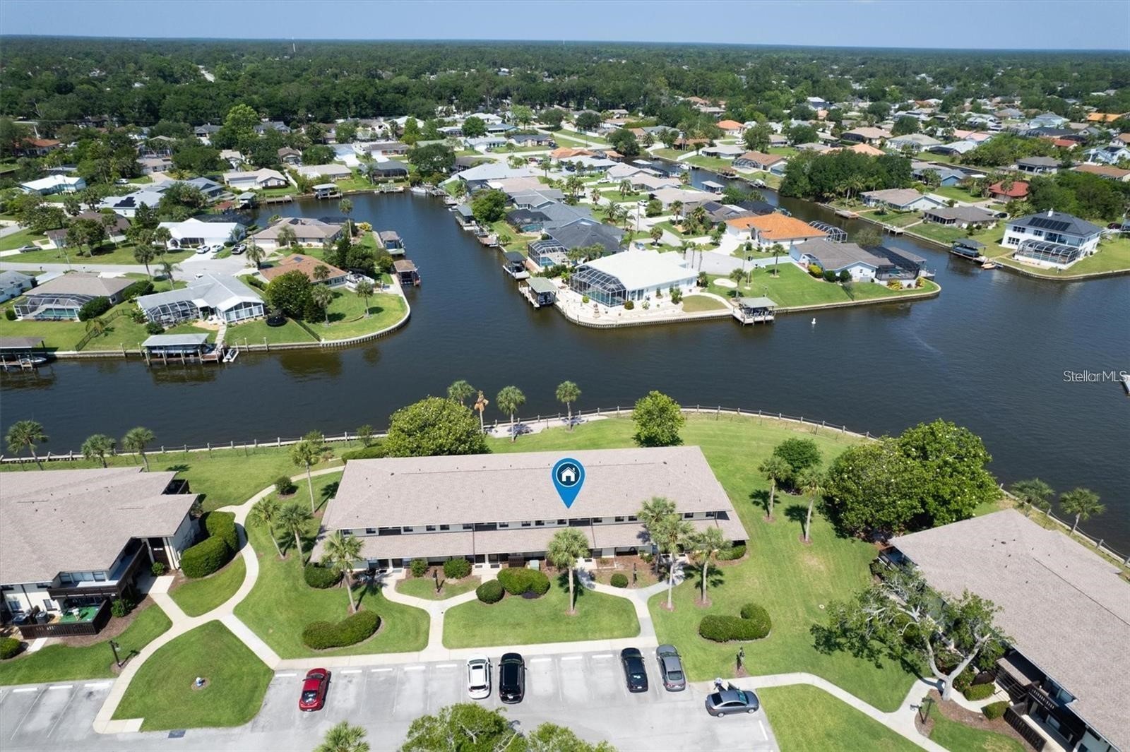 44 CLUBHOUSE DRIVE 105
