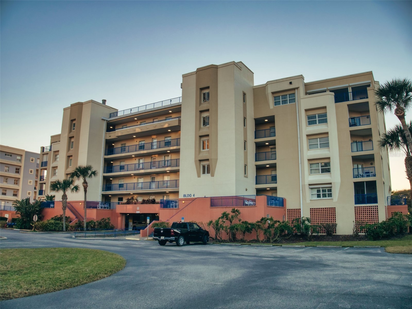 5300 S ATLANTIC AVENUE 4-503