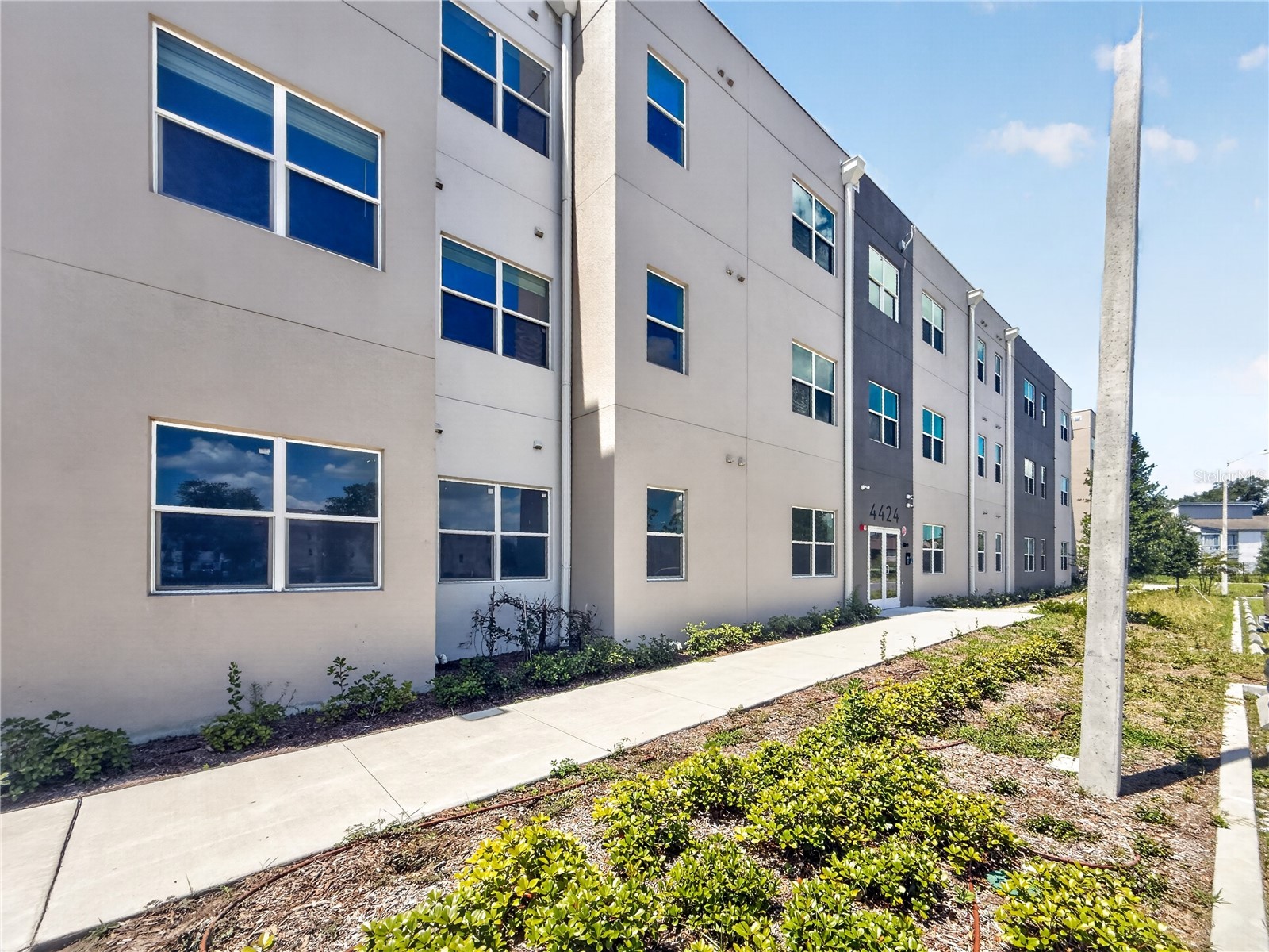4424 S TEXAS AVENUE 1-319