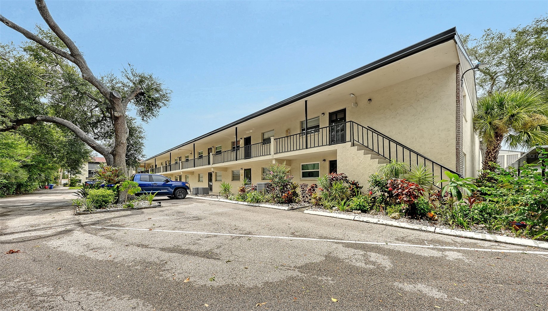 2260 STICKNEY POINT ROAD 324