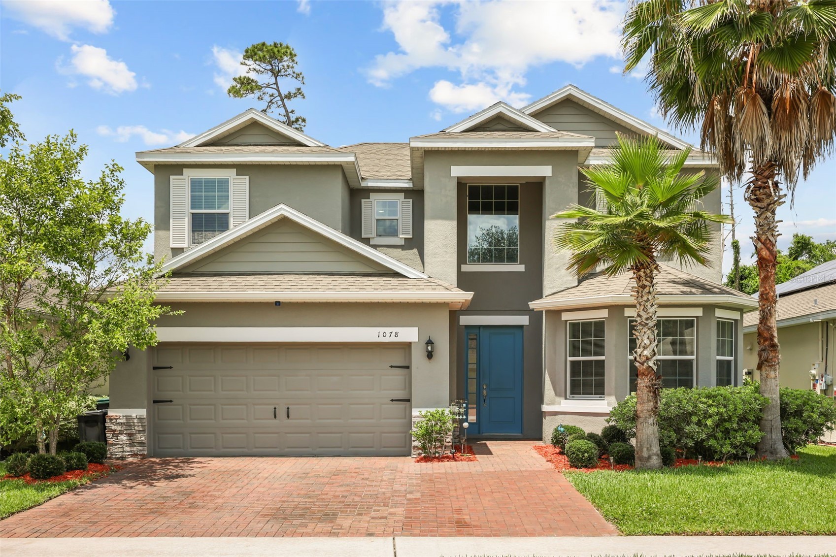 1078 CASTLEVECCHIO LOOP