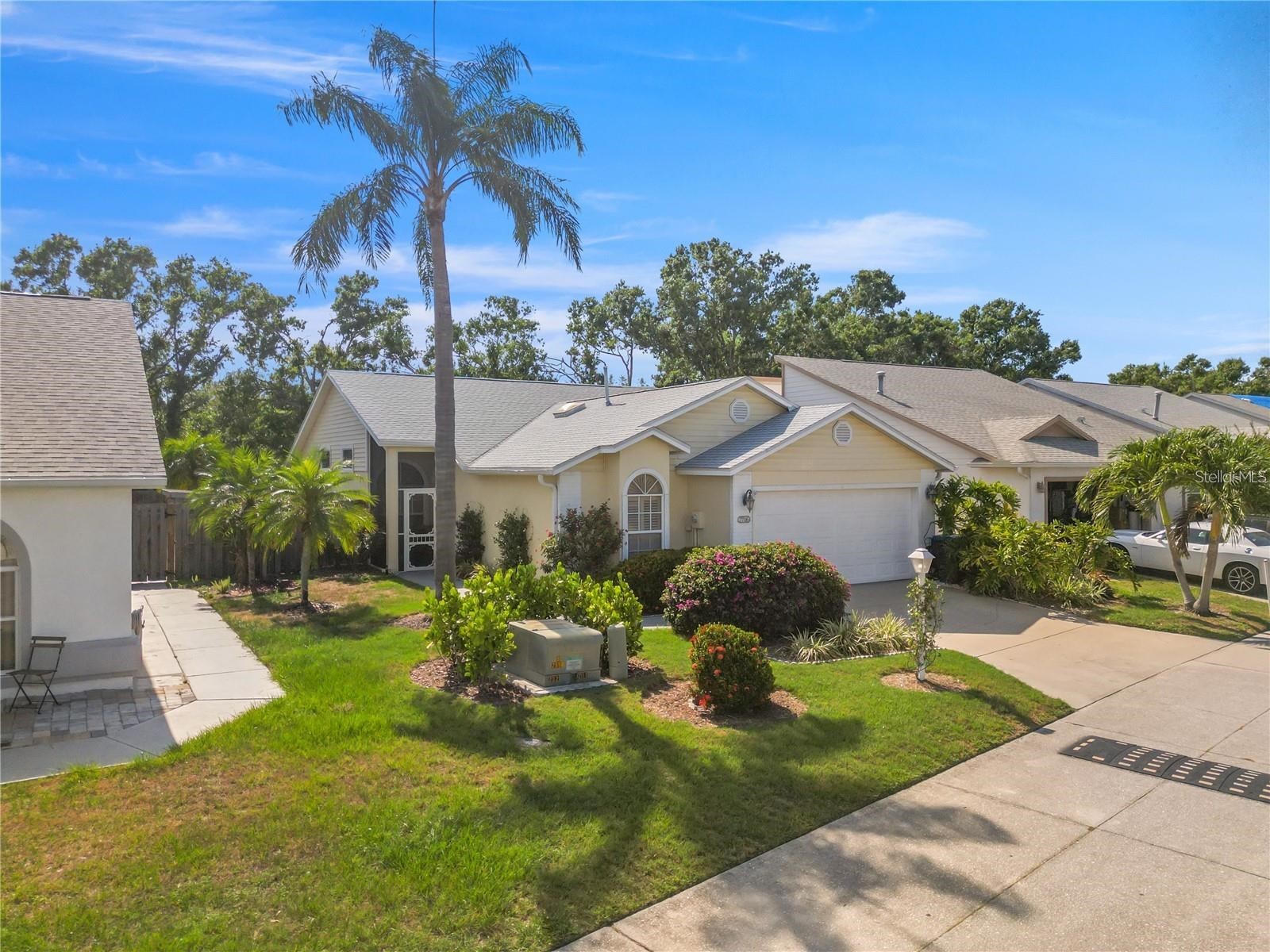 7716 GENEVA LANE