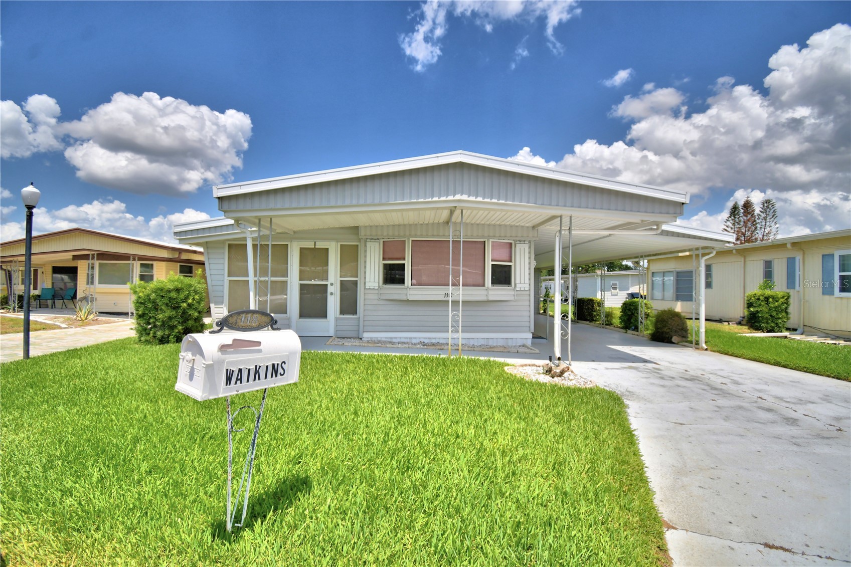 118 PARADISE LANE