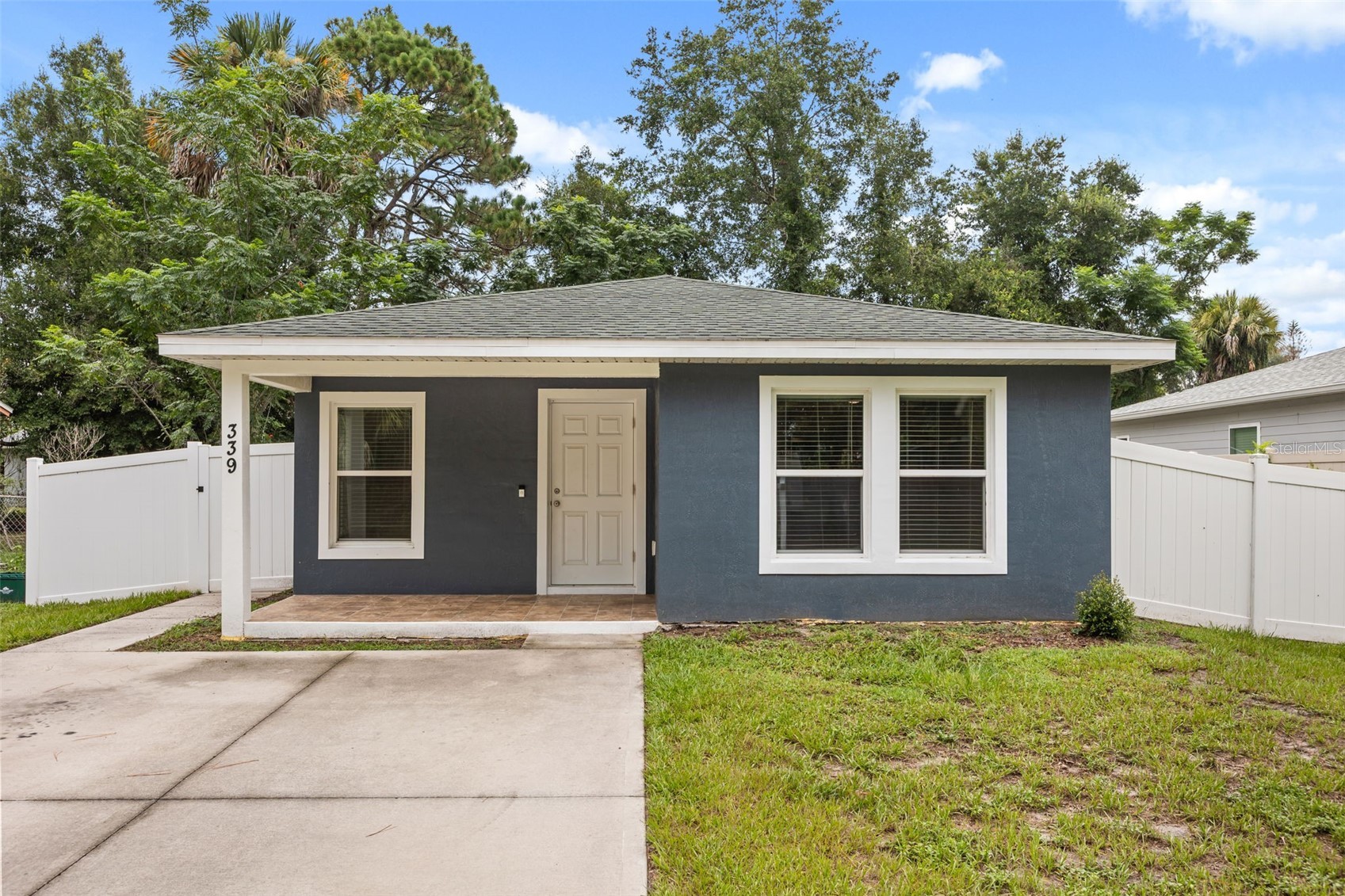 339 CHINABERRY AVENUE