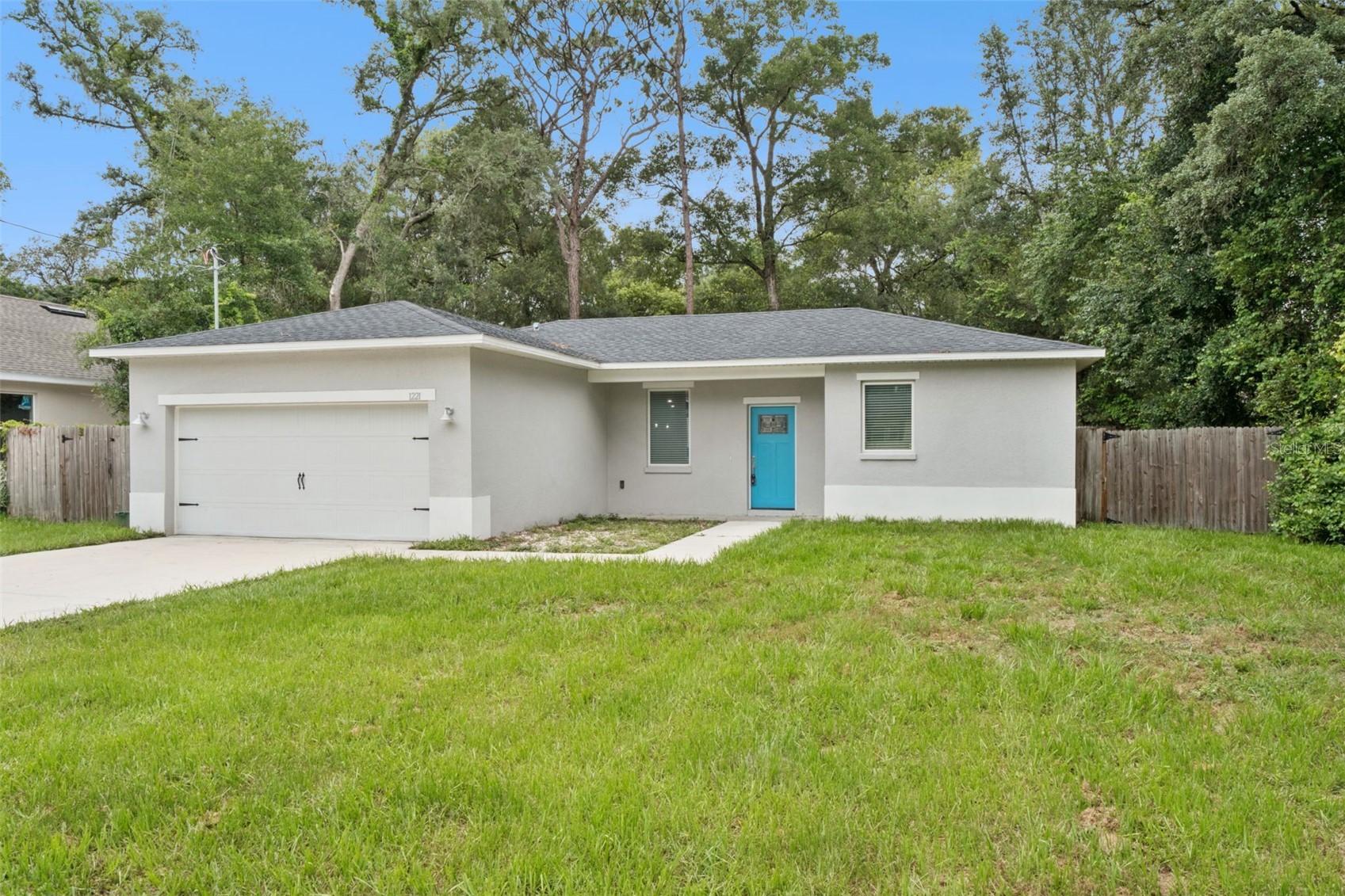 1221 3RD STREET
