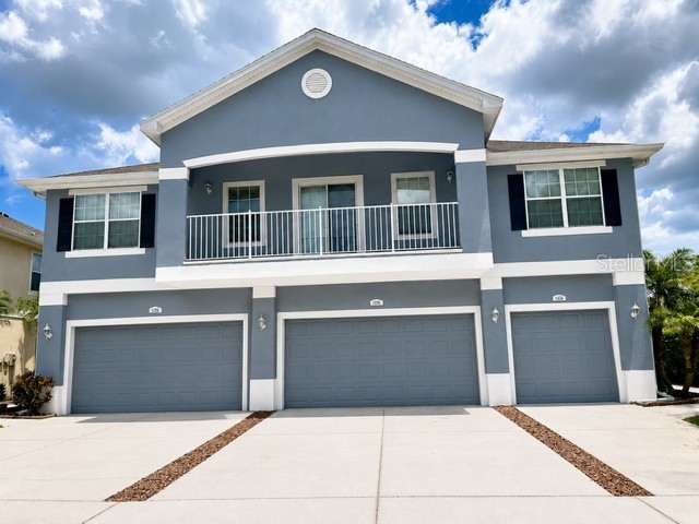 8427 BLUE ROCK DRIVE