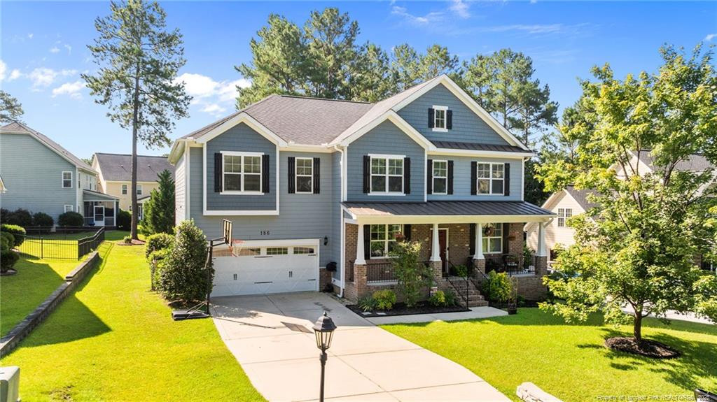 186 Valley Pines Circle, Spring Lake, NC 28390