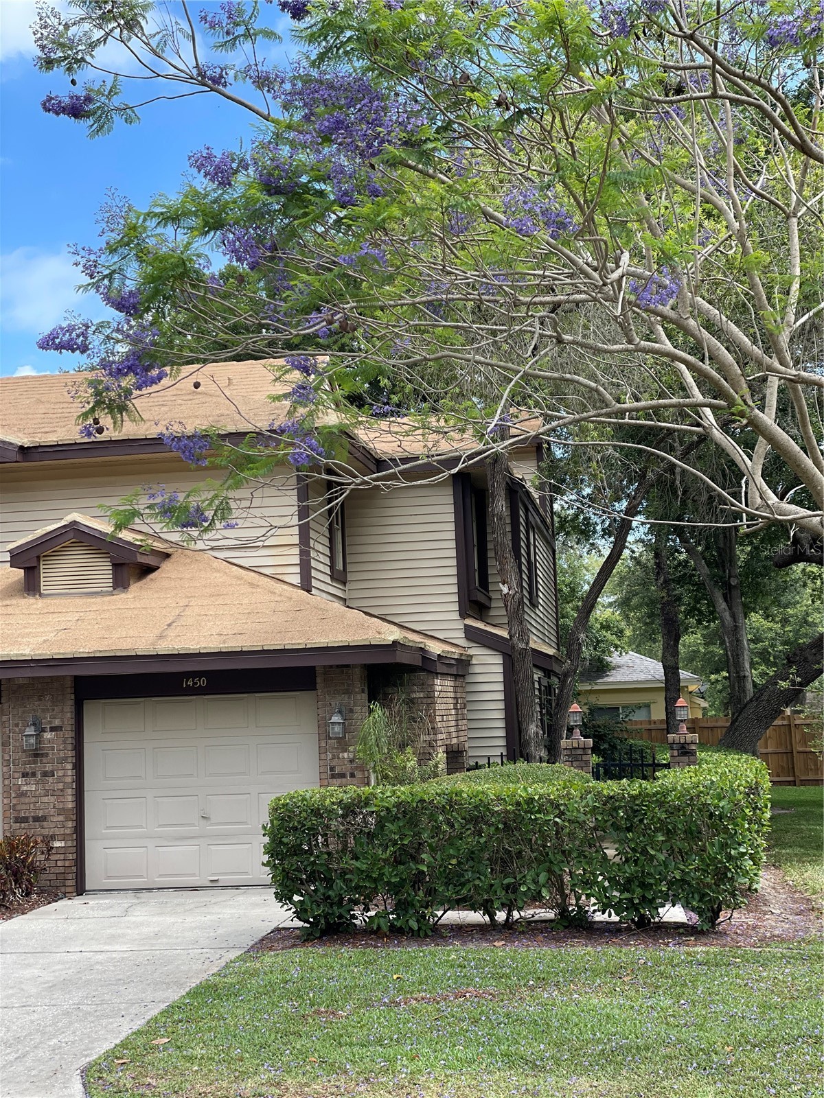 1450 MAHOGANY LANE