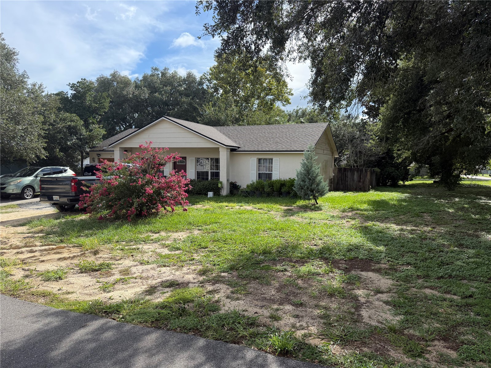 10 BERRY DRIVE