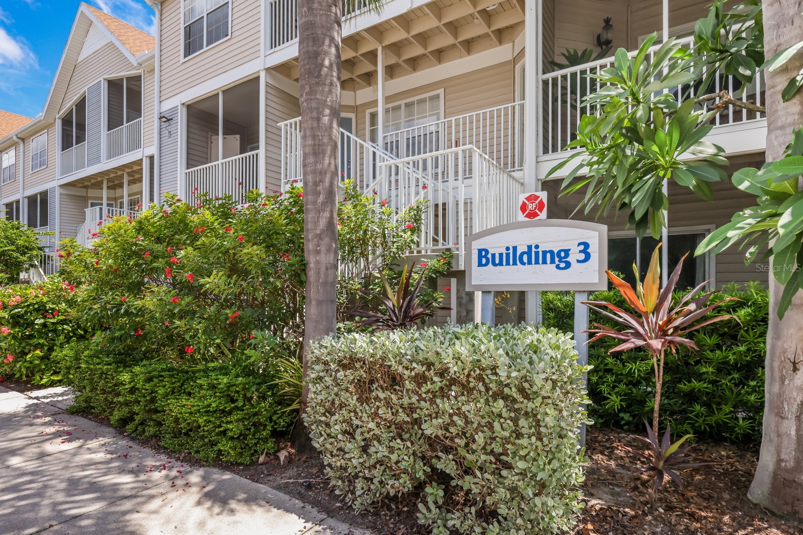 850 S TAMIAMI TRAIL 325