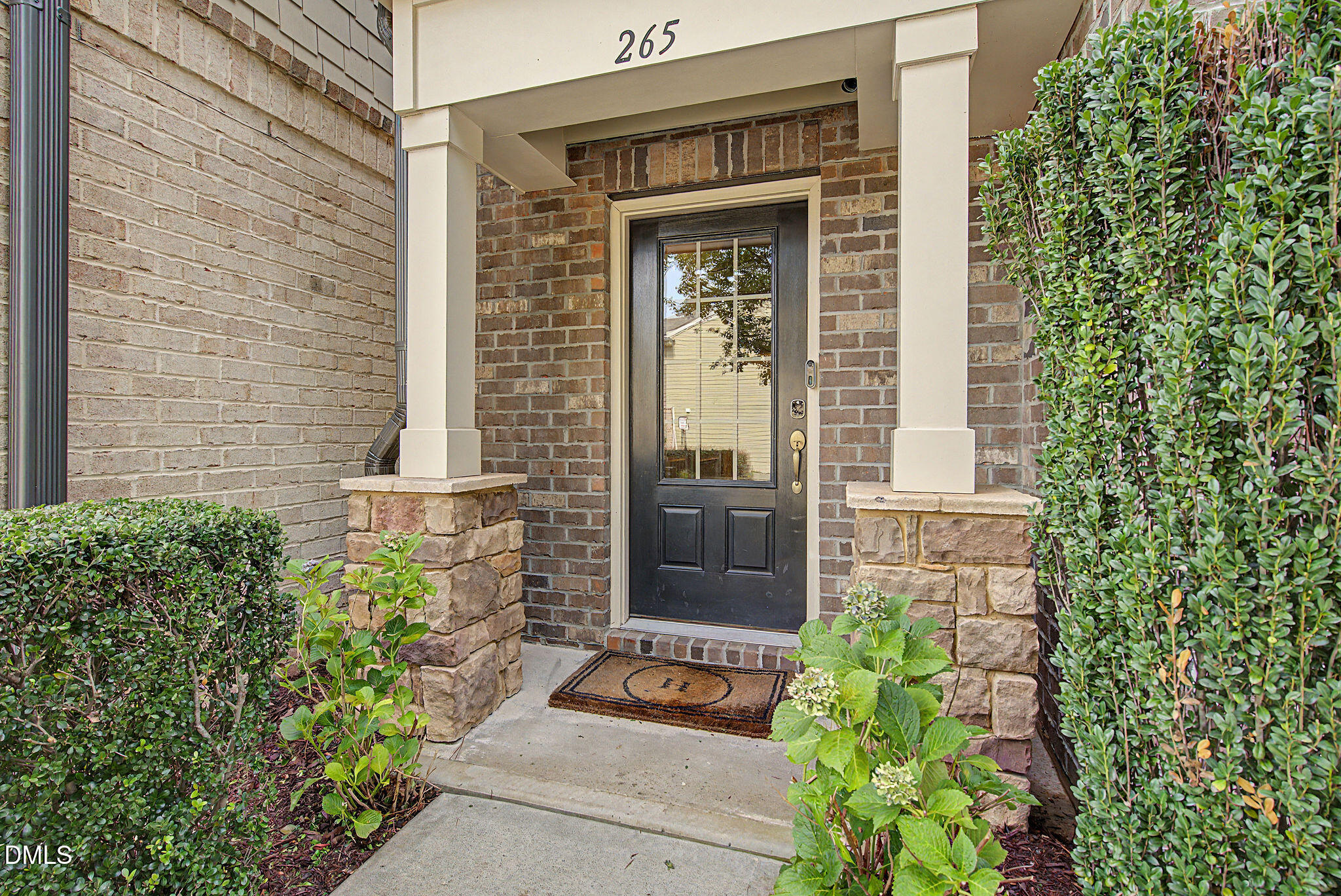 265 Daymire Glen Lane, Cary, NC 27519