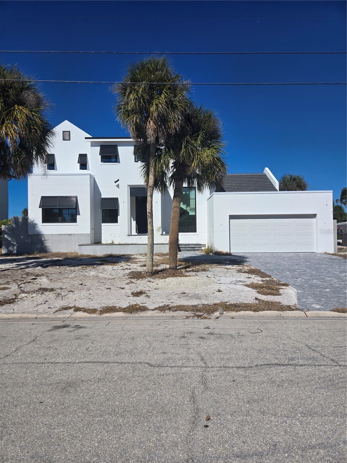 927 CONTENTO STREET