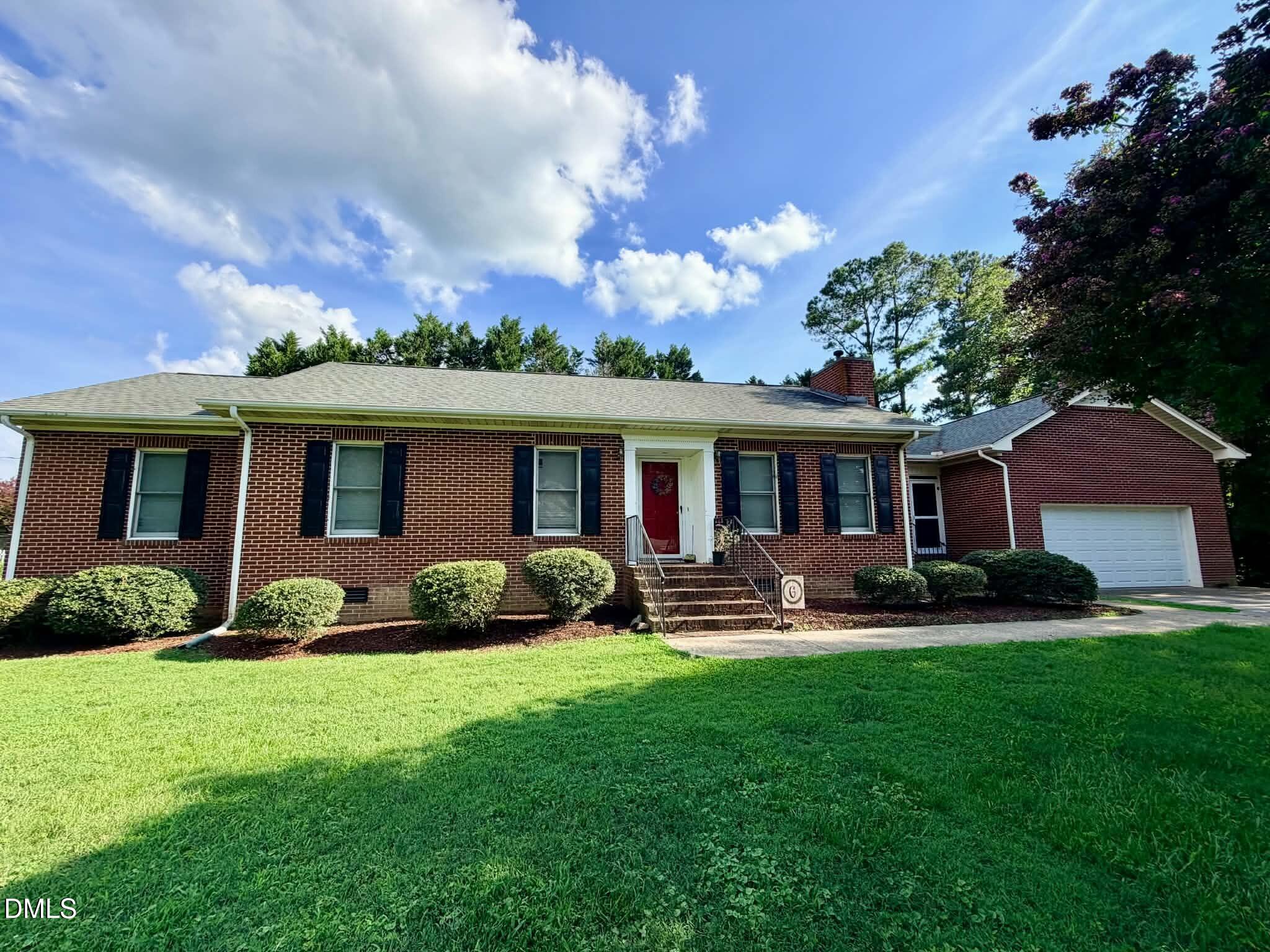 66 Pine View Road, Henderson, NC 27537