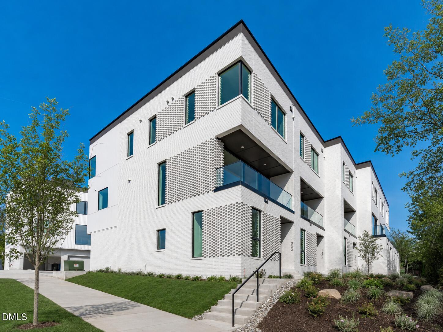 1302 Chamblee Hill Court, Raleigh, NC 27608