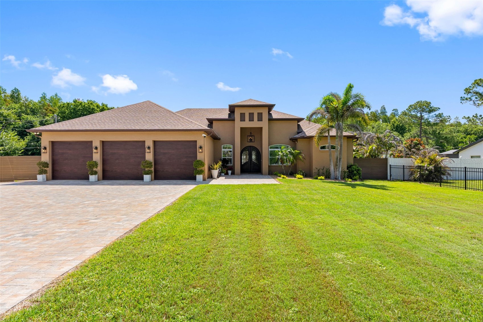 17117 LAKESHORE ROAD