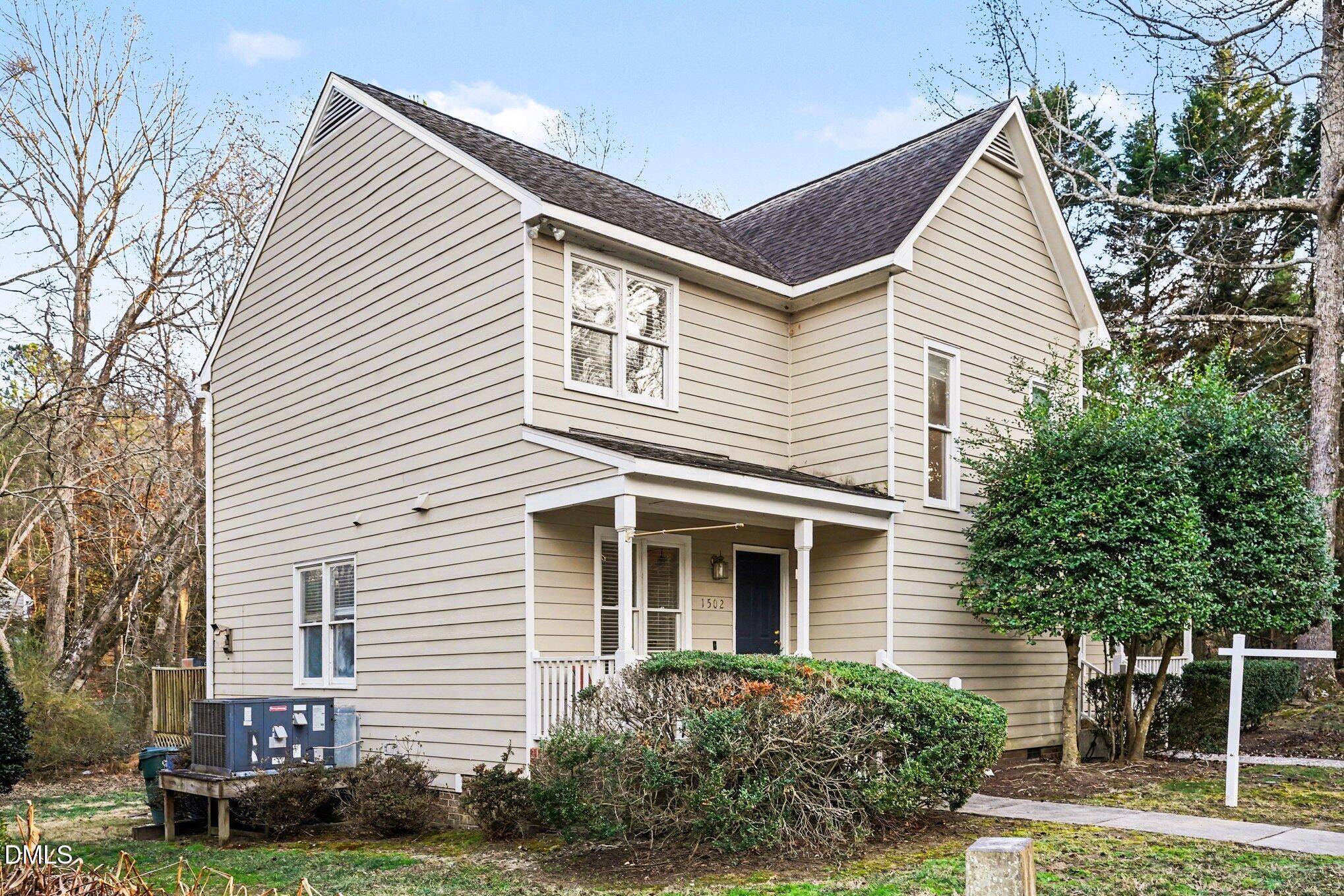 1502 Oakland Hills Way, Raleigh, NC 27604