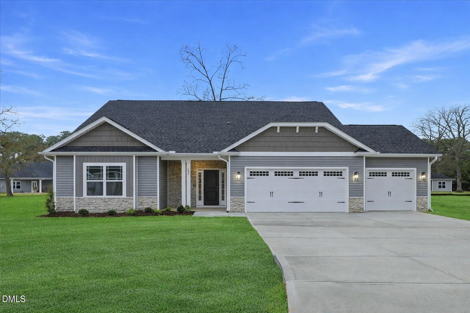104 Jackson Rdg Way, Pikeville, NC 27863