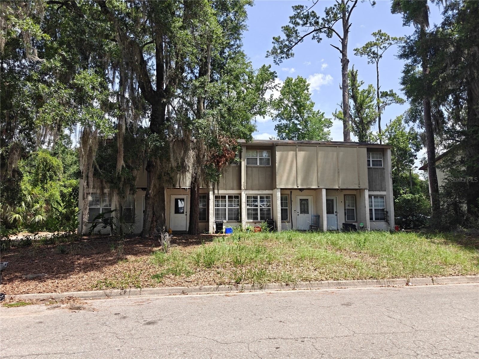 620 SW 10TH LANE 4