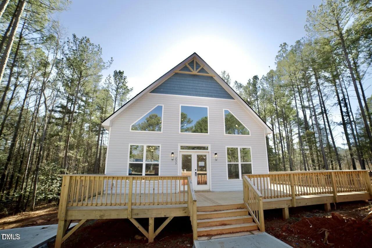 253 Sandy Point Drive, Manson, NC 27553