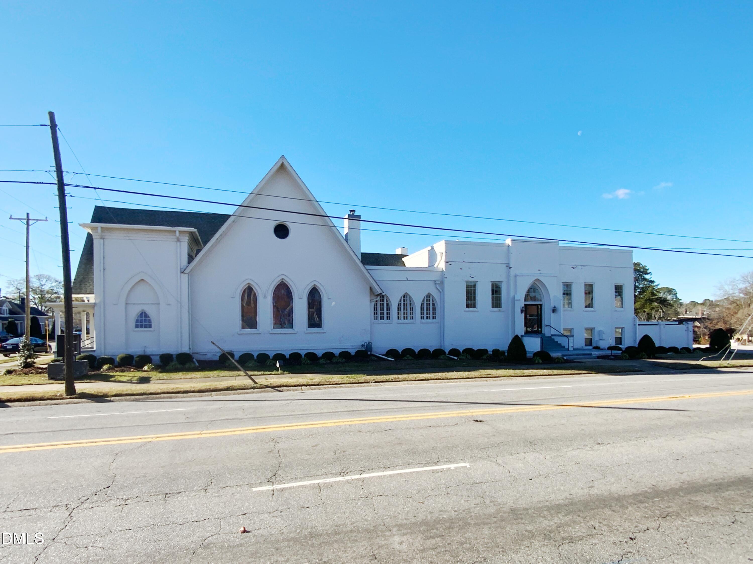 401 W Cumberland, Dunn, NC 28334
