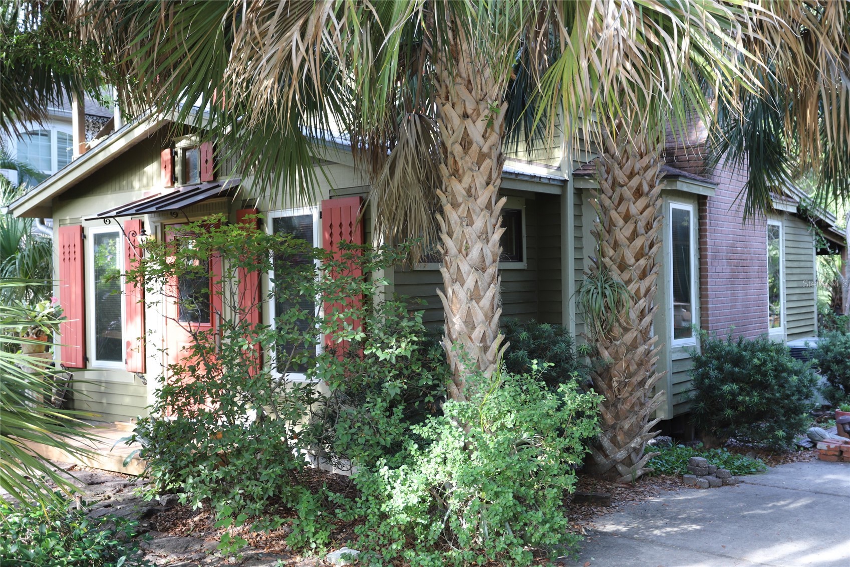 272 ORANGE STREET A-B