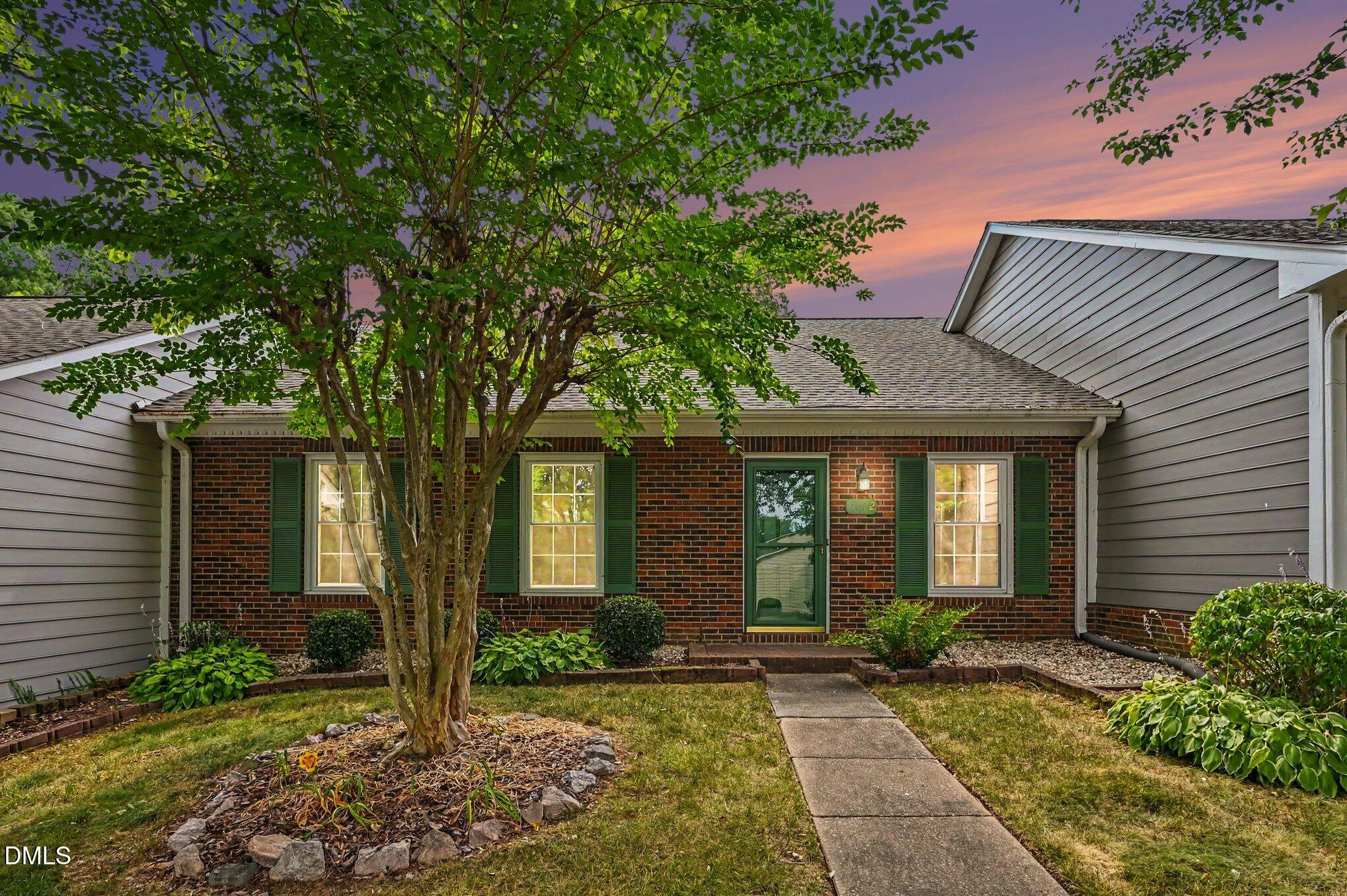 6802 Fairpoint Court, Raleigh, NC 27613