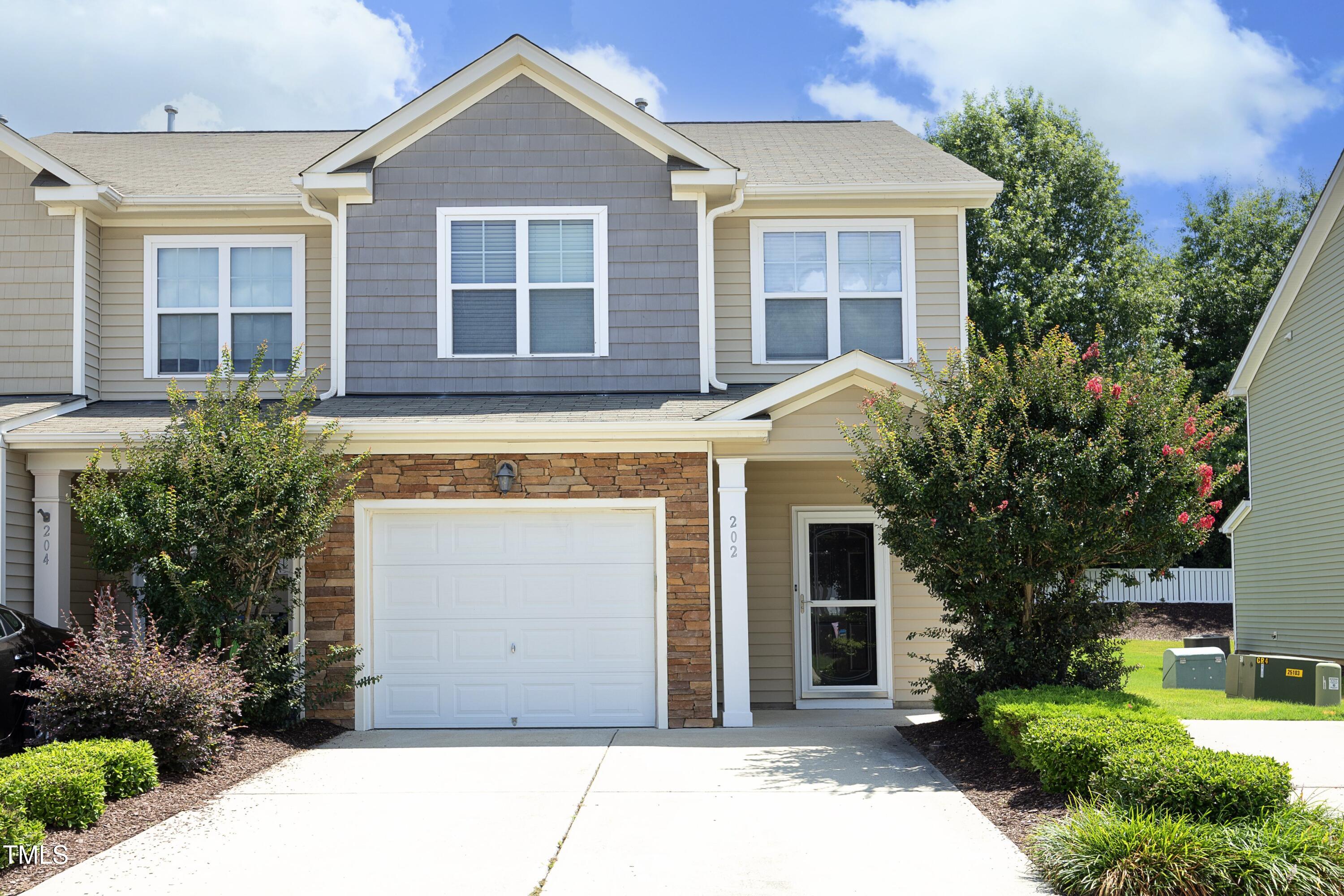 202 Leighann Ridge Lane, Rolesville, NC 27571
