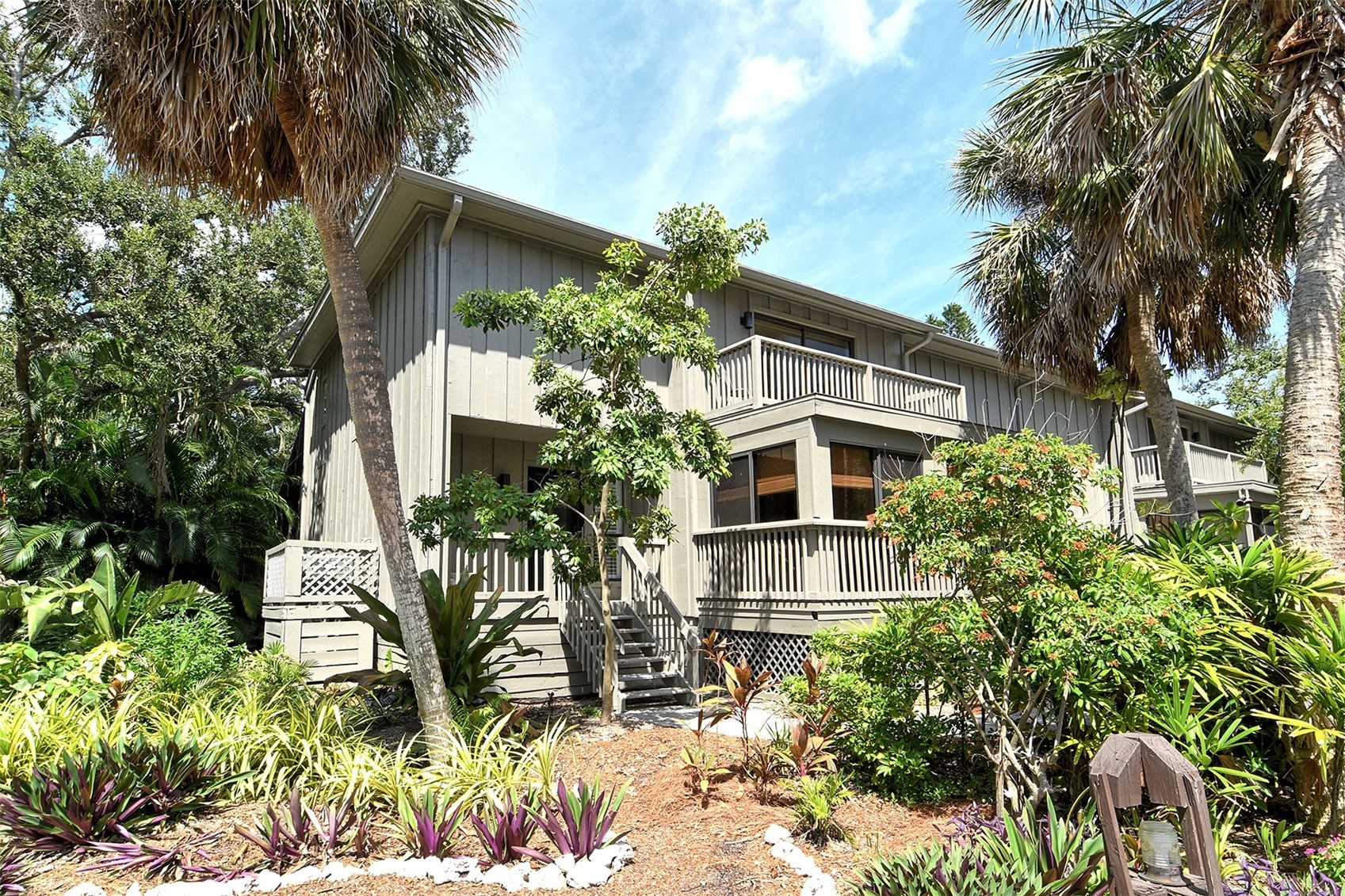 1473 LANDINGS CIRCLE 44