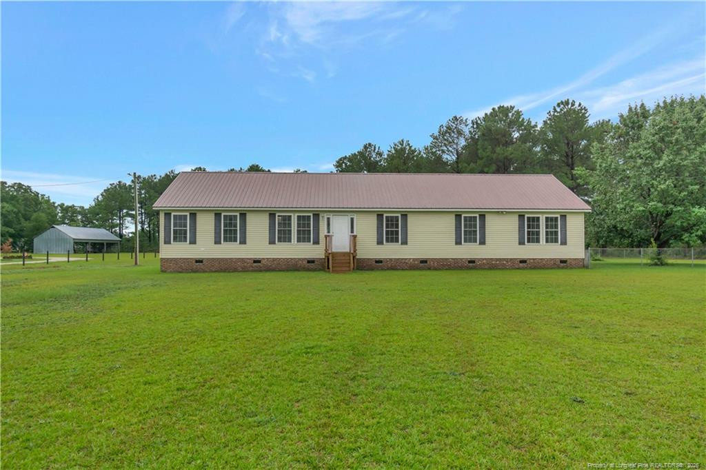 1100 Brisson Road, Saint Pauls, NC 28384