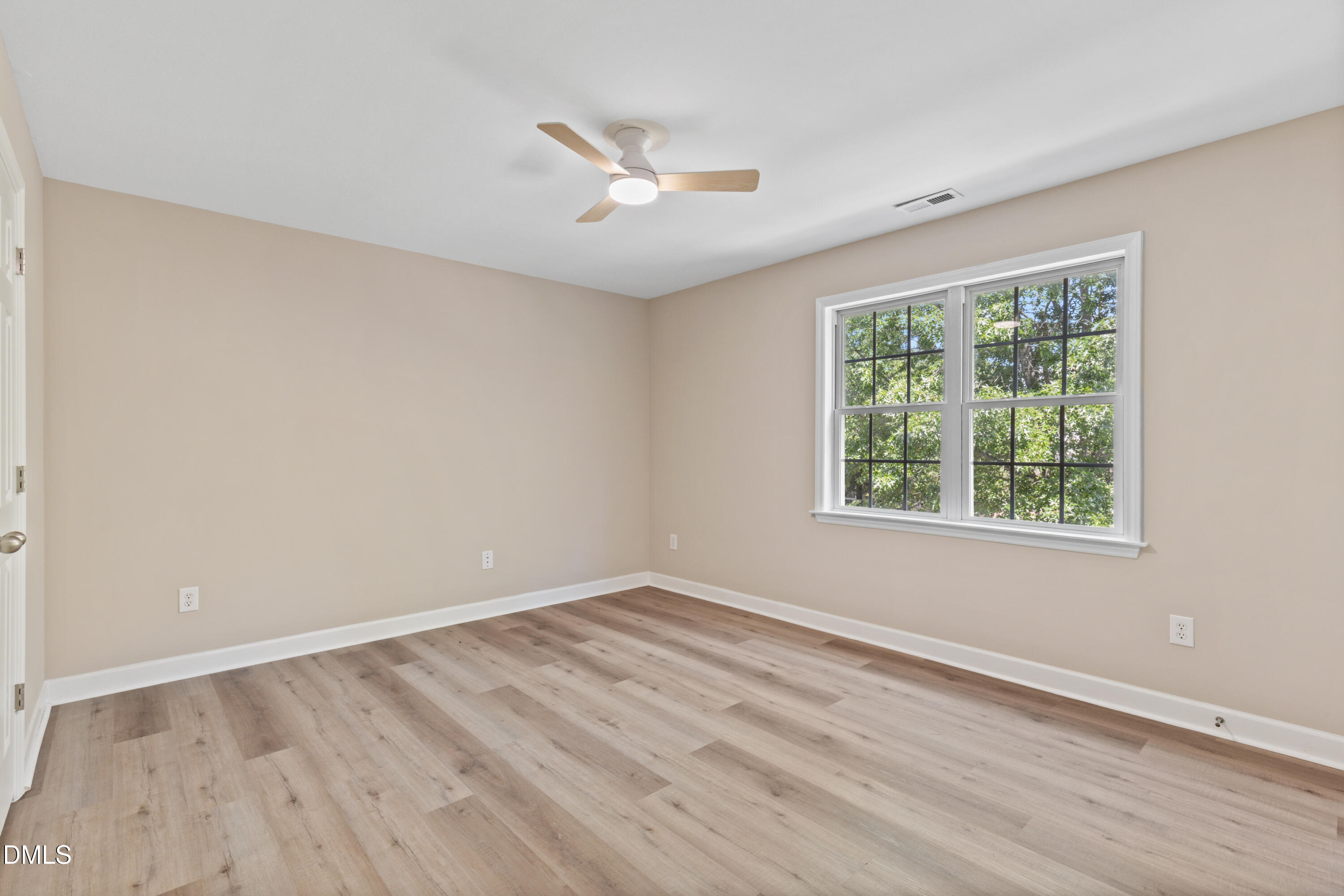 317 Commons Drive, Holly Springs, NC 27540
