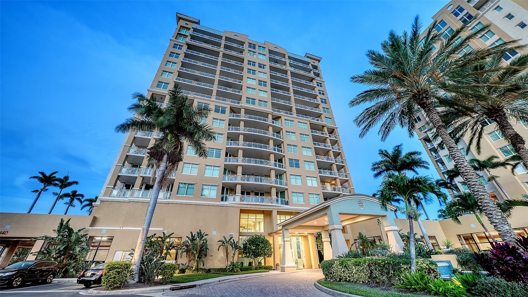 140 RIVIERA DUNES WAY 1204