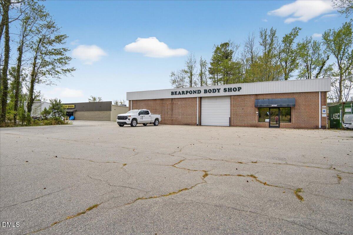 3688 Raleigh Road, Henderson, NC 27537