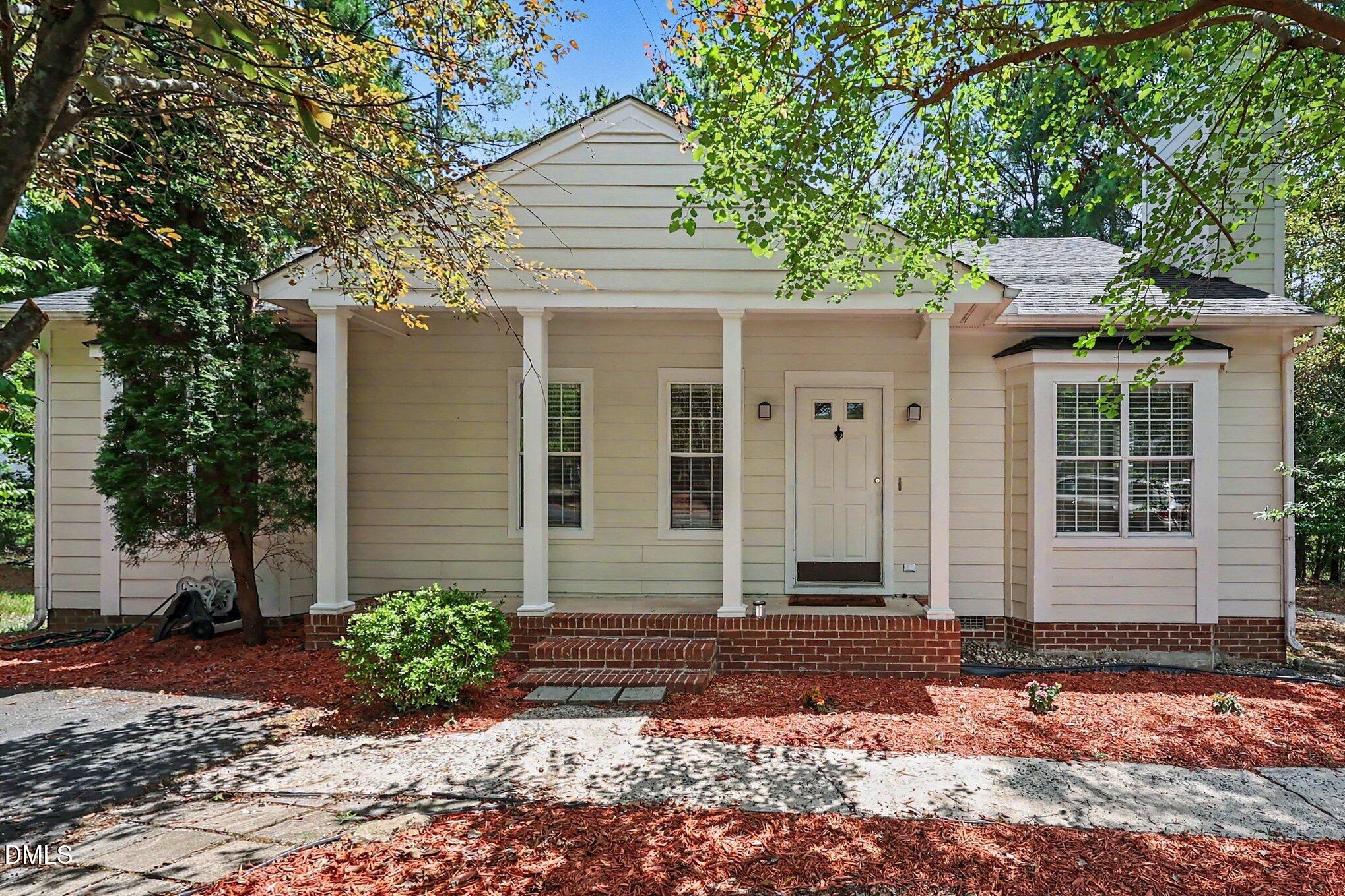 107 Bay Colony Court, Chapel Hill, NC 27517
