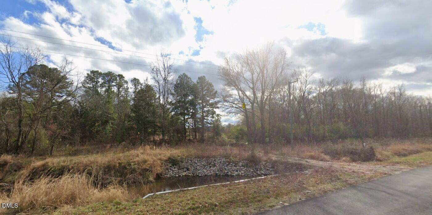 300 Caledonia Drive, Halifax, NC 27839