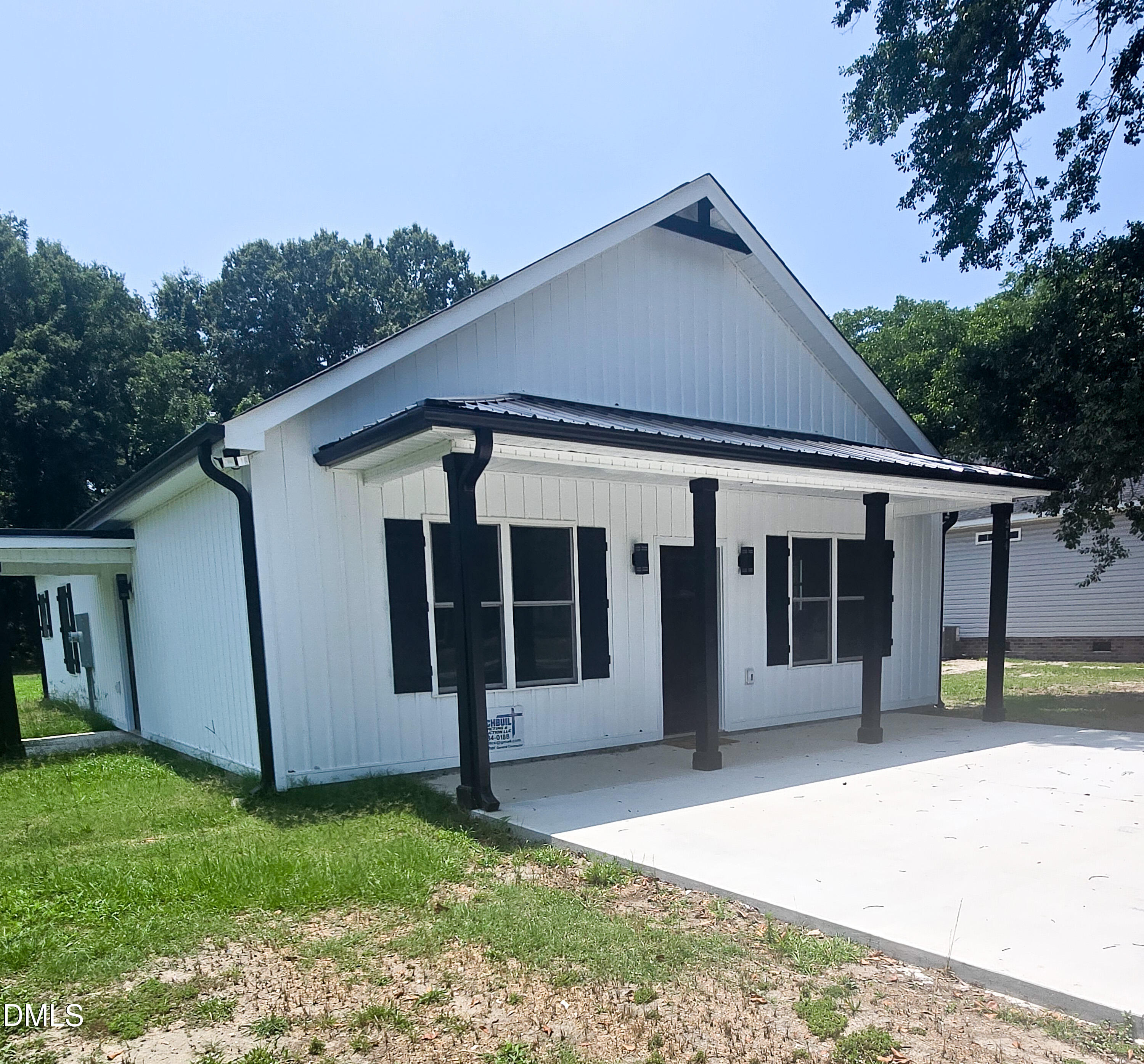 214 E Railroad Street, La Grange, NC 28551