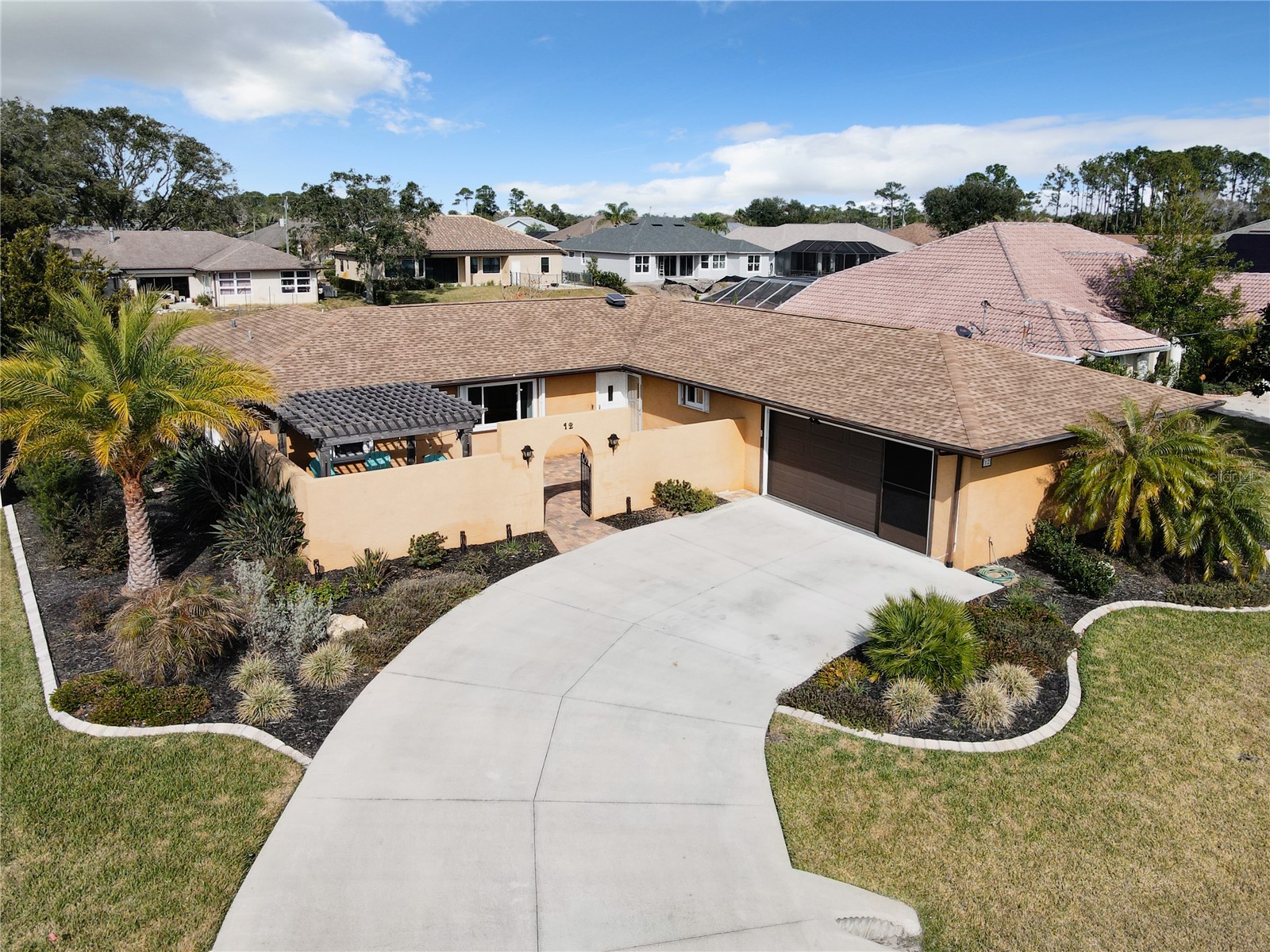 12 COLLINSON COURT