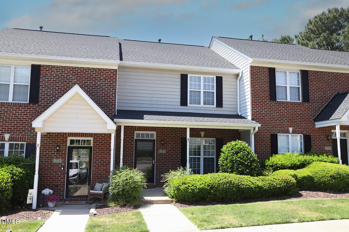 9025 Grassington Way, Raleigh, NC 27615