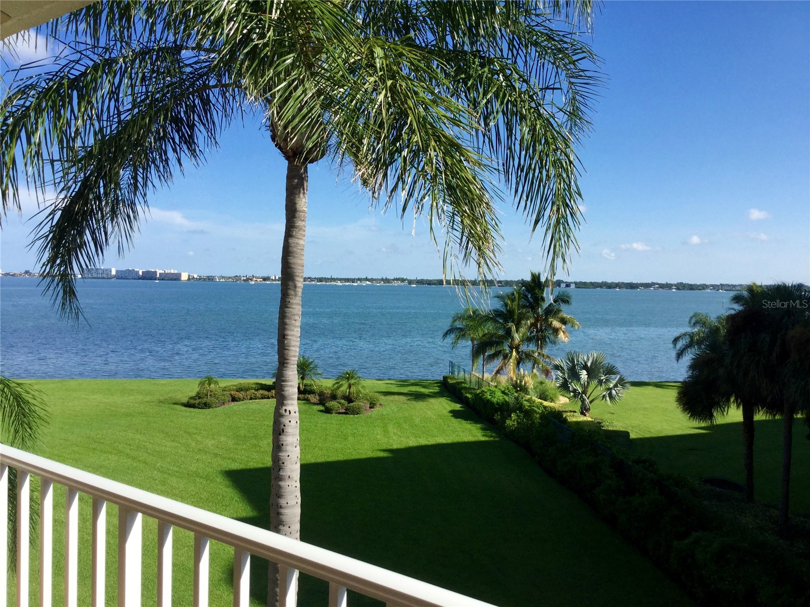 5151 ISLA KEY BOULEVARD S 324