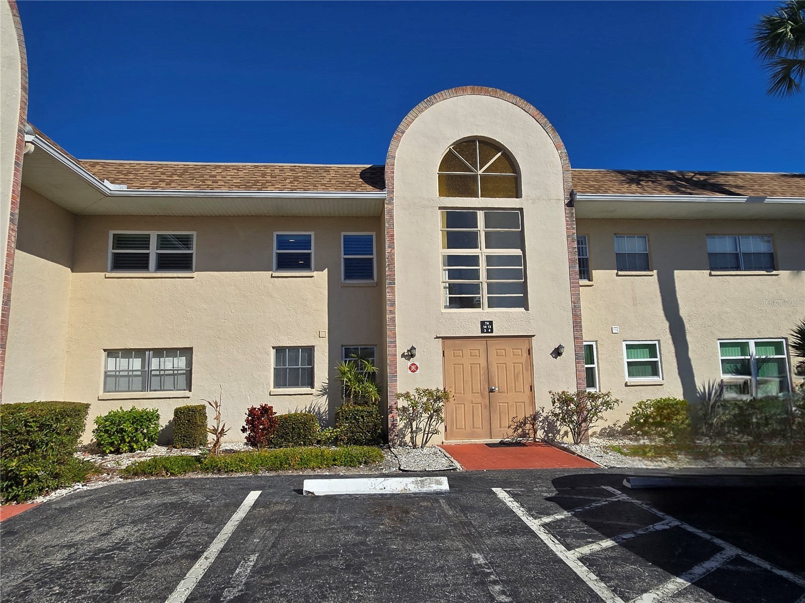 2727 75TH STREET W 7A3