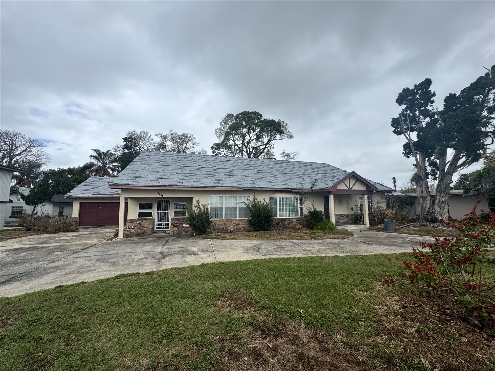 1450 W LAKE CANNON DRIVE NW