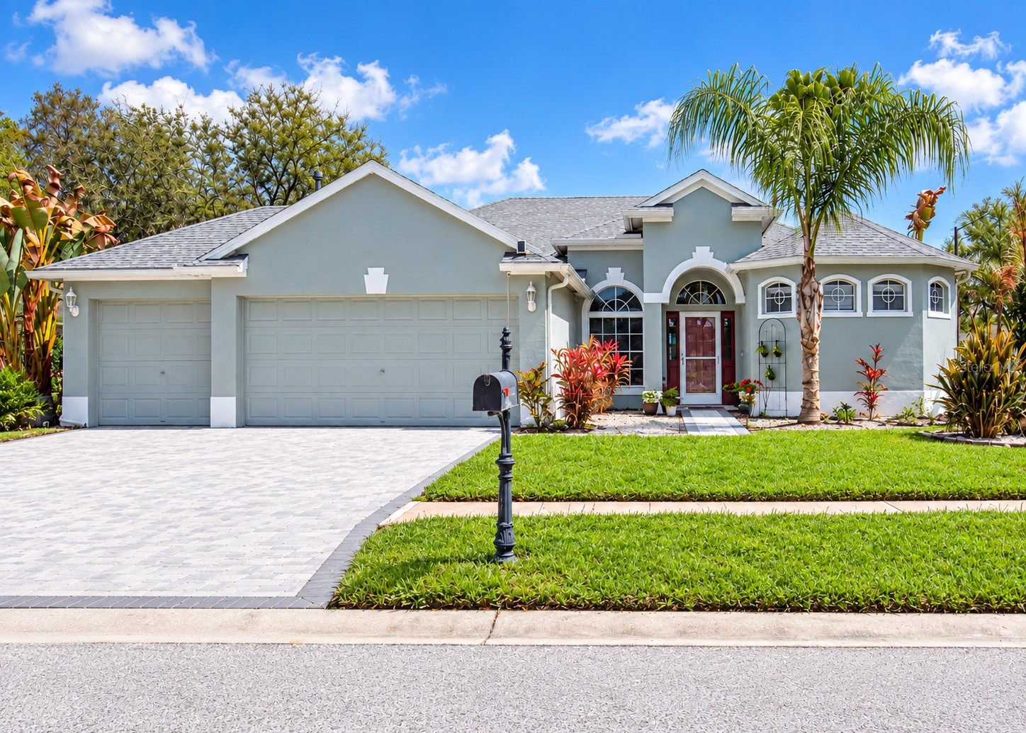1422 TAWNYBERRY COURT
