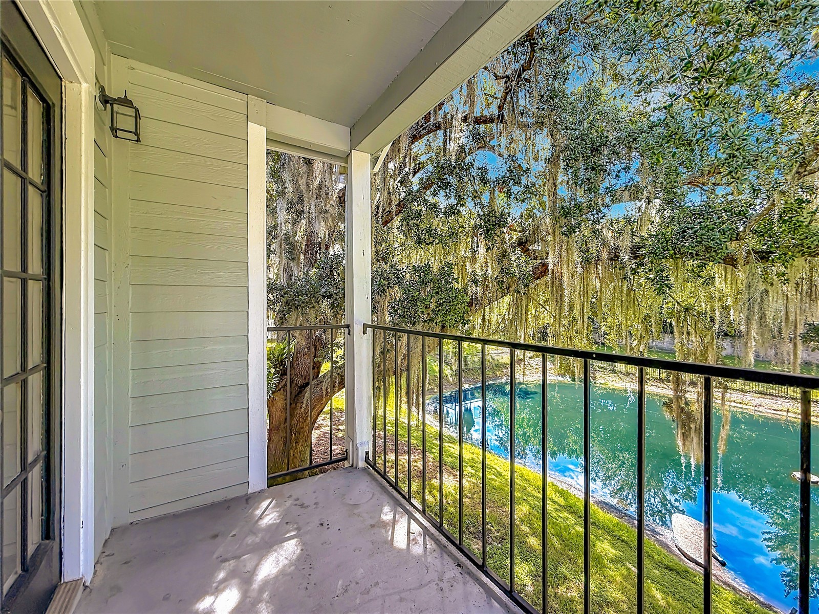 2550 N ALAFAYA TRAIL 12205